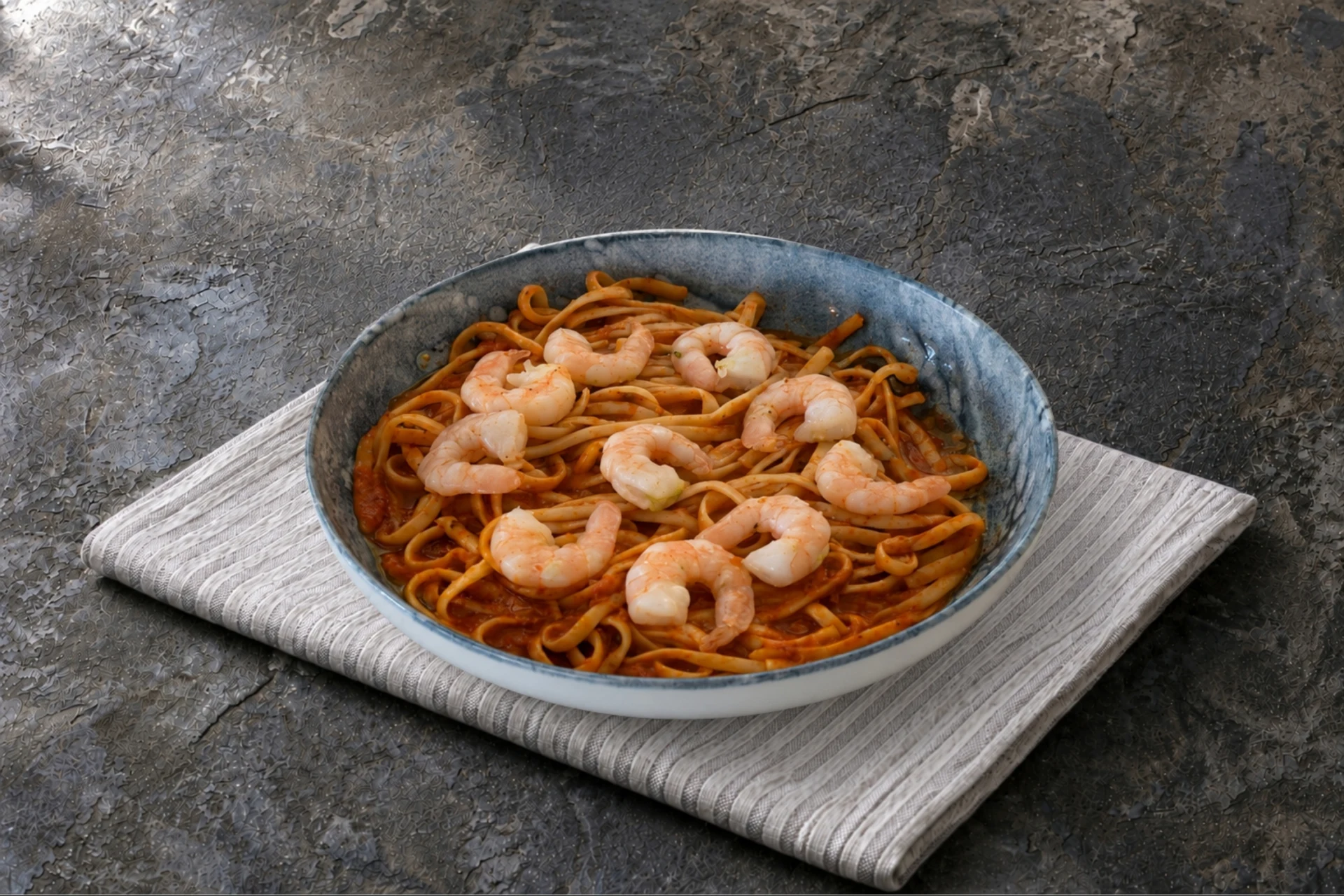 Napoliten Soslu Karidesli Spagetti