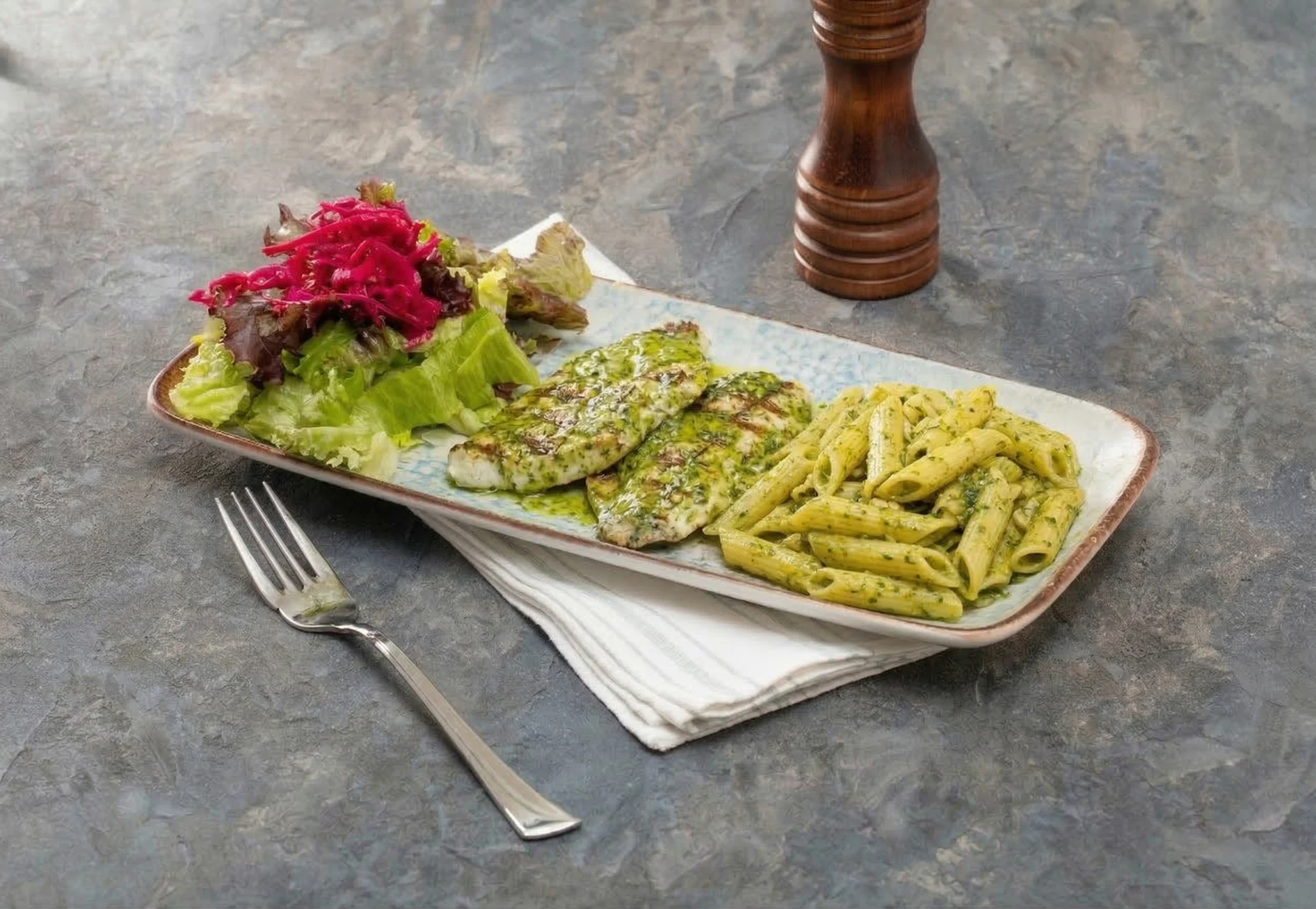 Pesto Soslu Çipura